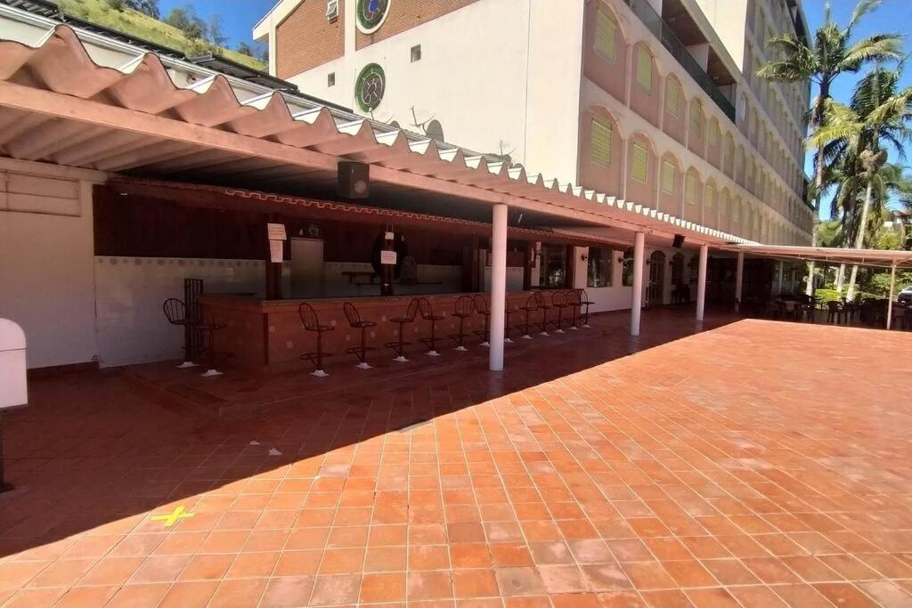 Lindo Flat Em Aguas De Lindoia Águas de Lindóia Εξωτερικό φωτογραφία